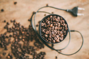 elektrischen Kaffeemühlen